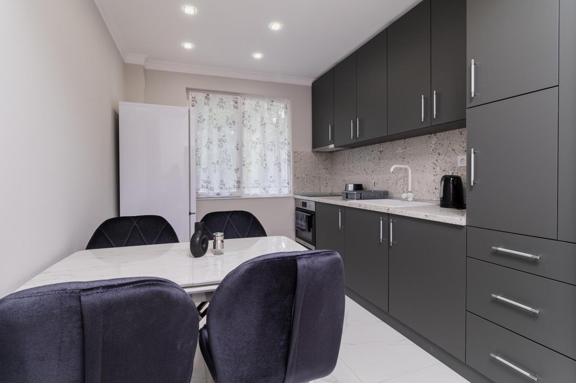 Gorgeous 2-Bedroom Apartment Plovdiv Kültér fotó