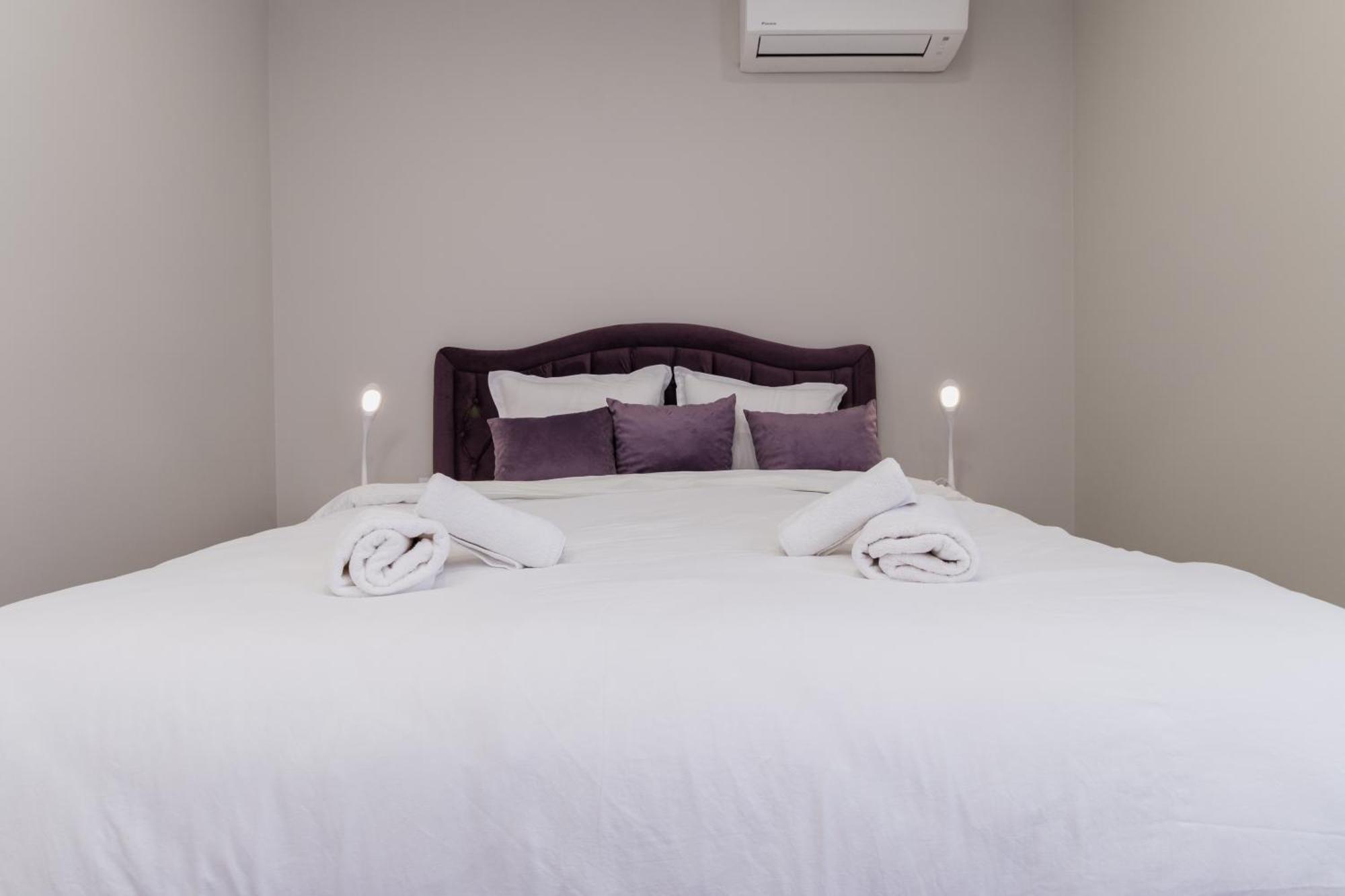 Gorgeous 2-Bedroom Apartment Plovdiv Kültér fotó